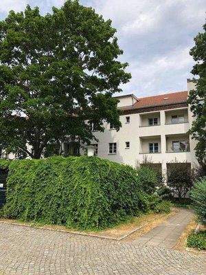 Hofsicht+ Müllplatz 