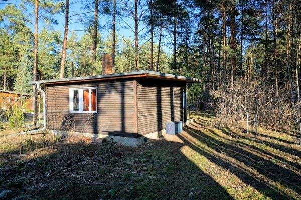 Bungalow hinten (2).JPG