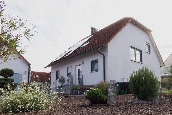 Hausansicht von Nordosten