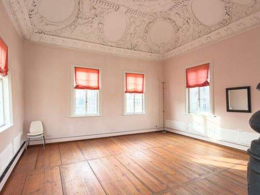 Wohnzimmer (Gartensaal)