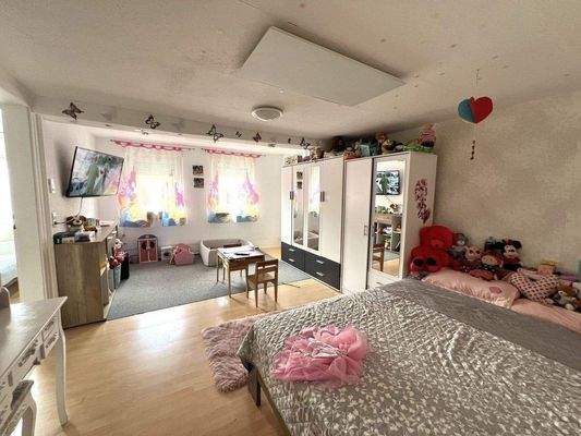 Kinderzimmer OG