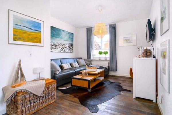 Wohnzimmer in der kleineren Wohnung – stilvoll eingerichtet