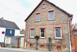 E9 Straßenansicht.jpeg