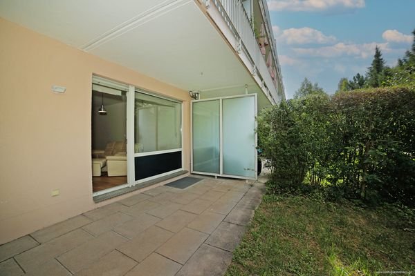überdachte Terrasse