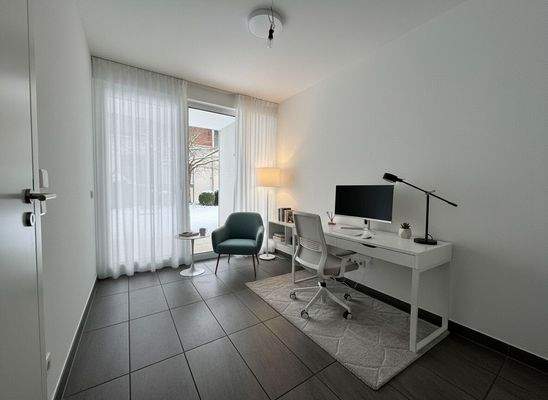 Arbeitszimmer virtuelles Homestaging