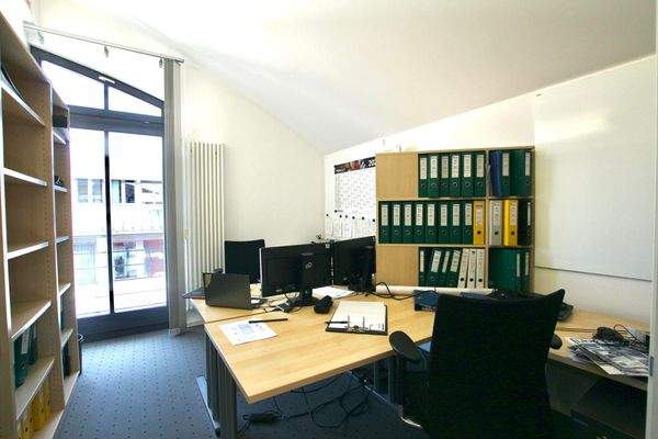 Büro 4