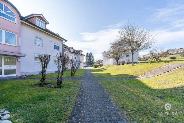 Grundstück, Fußweg