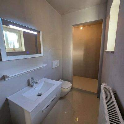 Badezimmer mit Dusche EG 