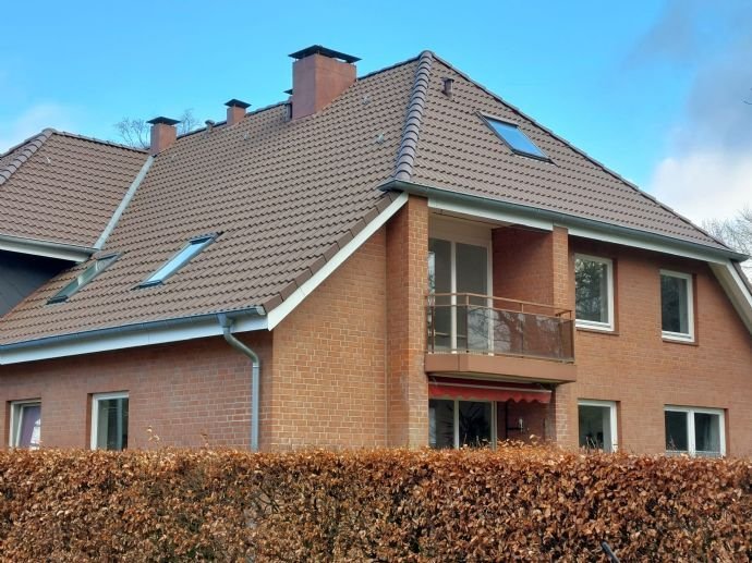 Provisionsfrei - 3 Zimmer Maisonette Wohnung in Bramfeld mit Einbauküche und Garage