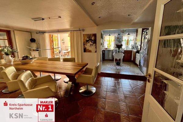 Essbereich u. Küche im Erdgeschoss