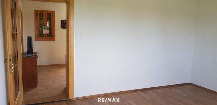 Durchgang zu Wohnzimmer