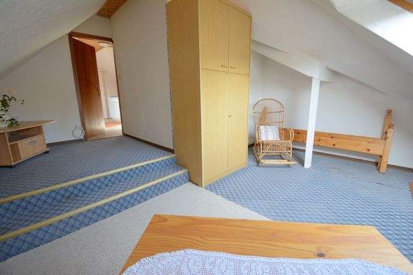 Einliegerwohnung - Büro 