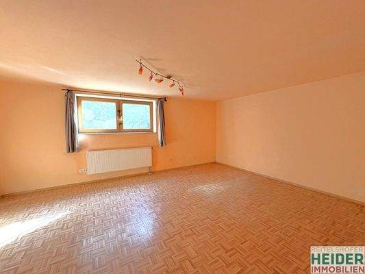 1747 UG Zimmer/Hobbyraum