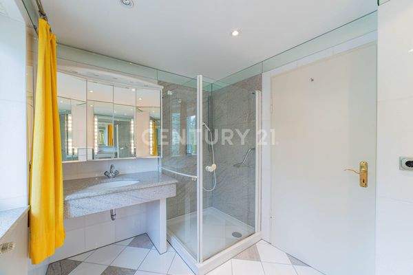 1. Badezimmer OG Bestandsimmobilie