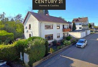 Ansicht des Hauses von der linken Hausseite