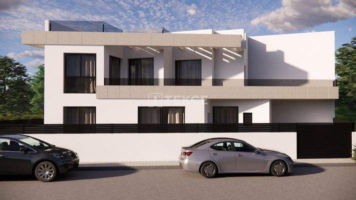 Stylish Townhouses with Private Pools in Rojales Alicante
