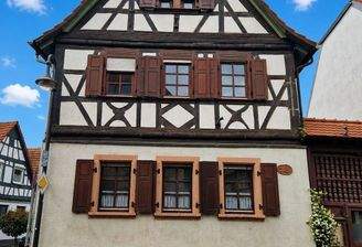 Vorderseite des Hauses