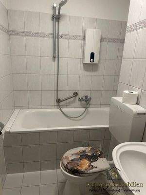 PHOTO-2025-11-12-10-35-37