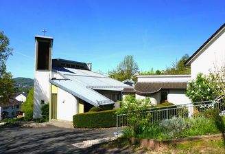 Ansicht Kirche mit Kloster und Wohnhaus
