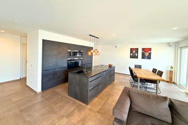 Hochwertige Design-Küche