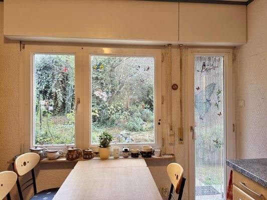 Essbereich mit Ausgang auf die Terrasse