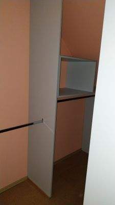 Begehbarer Kleiderschrank.jpg