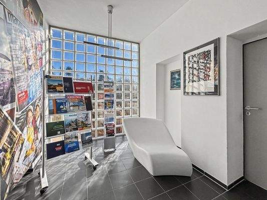 Eingangsbereich Gewerbe