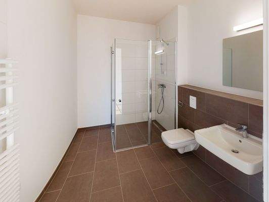 Duschbad (Musterwohnung)