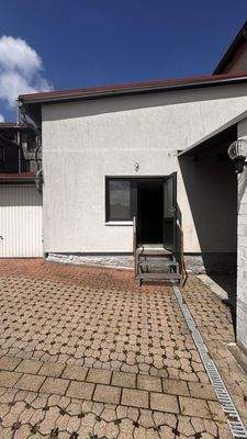 Hintereingang Lieferanten