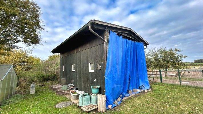 Erhöhtes Bootscarport