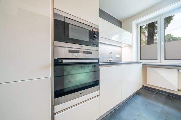 Küche mit Markengeräten