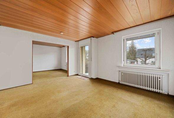 Wohn-/Esszimmer Bild 1