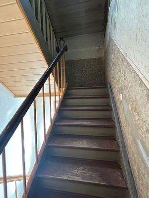 Treppenaufgang zum DG mit Ausbaureserve