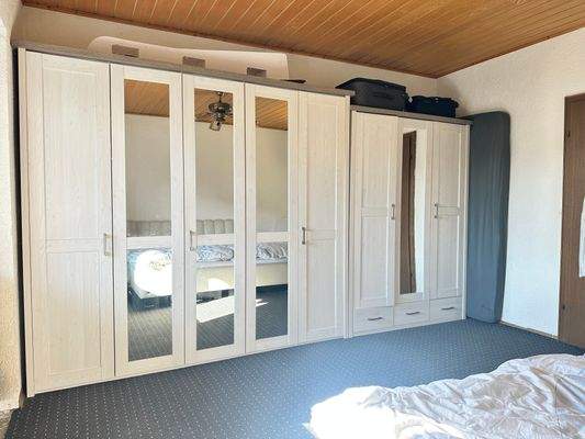 Wohnung EG rechts I Schlafzimmer