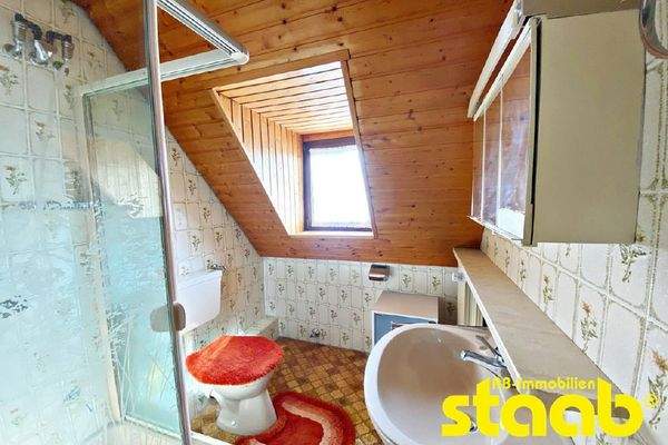 Tageslichtbad im Dachgeschoss