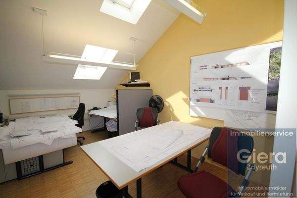 Großes Planungsbüro