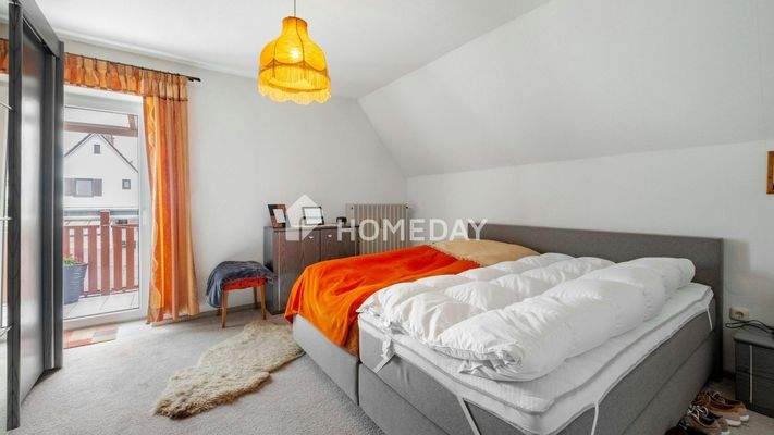 1. OG Elternschlafzimmer 1