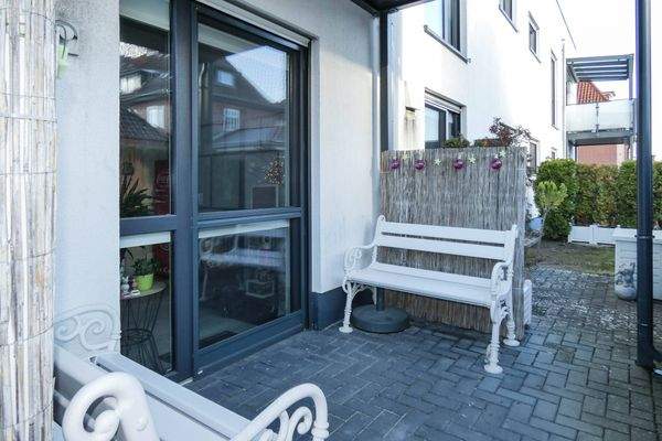 Terrasse - teilweise überdacht