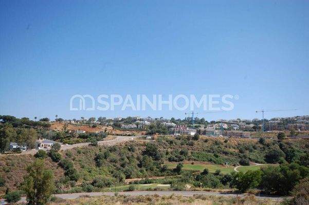 Exclusive House in Mijas with High-End Finishes