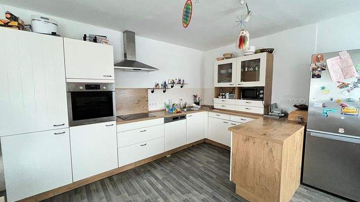 WhatsApp Image 2025-12-16 at 11.46.05(2).jpeg