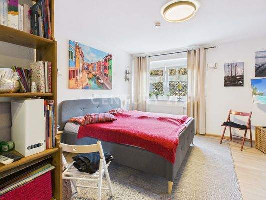 Großes Schlafzimmer