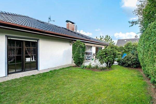 Blick zur großen Terrasse