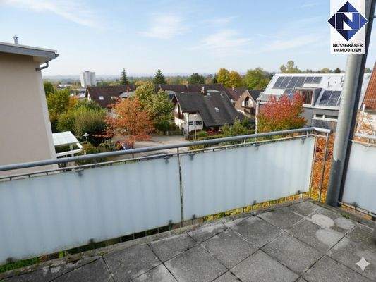 Balkon Foto digital optimiert (KI-gestützt)