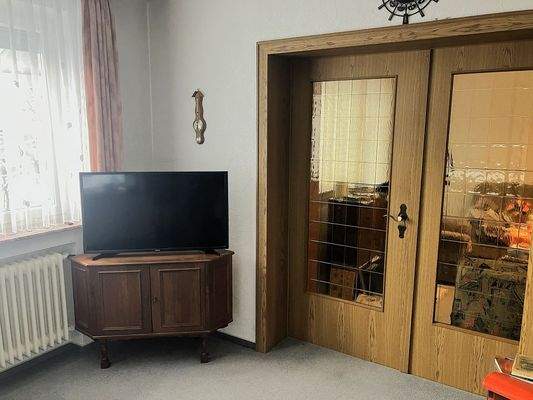 Esszimmer m. Übergang zu Wohnzimmer