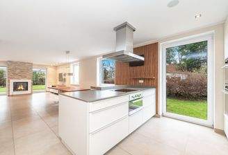 Wohnzimmer/Küche EG