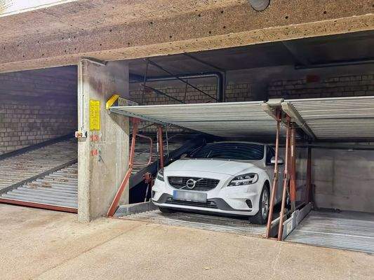 Tiefgaragenstellplatz