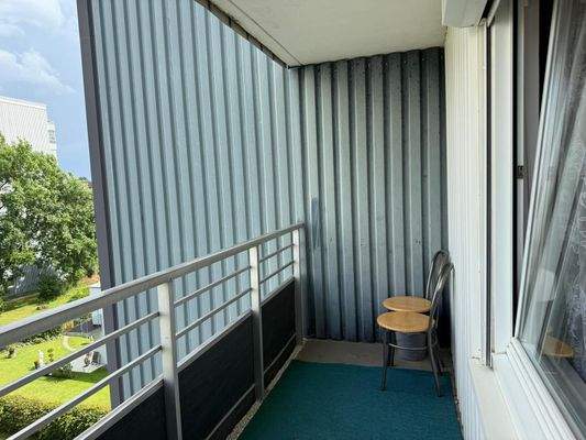 Balkon - Bild 1 - Immobilien Baumeister Neuburg.jp