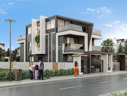 Modern Homes with Garden and Private Pool in Güzeloba Antalya