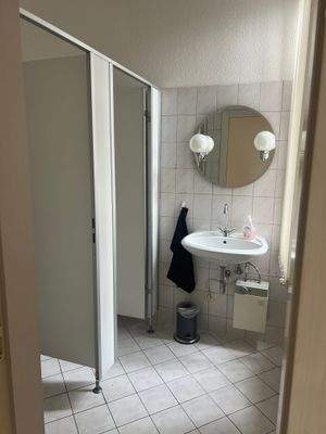 WC Büro I. OG a.JPG