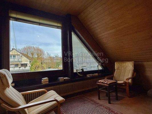 2. Zimmer Rechts mit Fenster